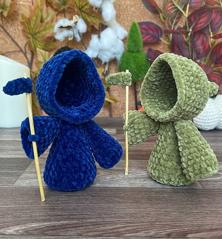 Grim Reaper Crochet Pattern | No-Sew Halloween Amigurumi