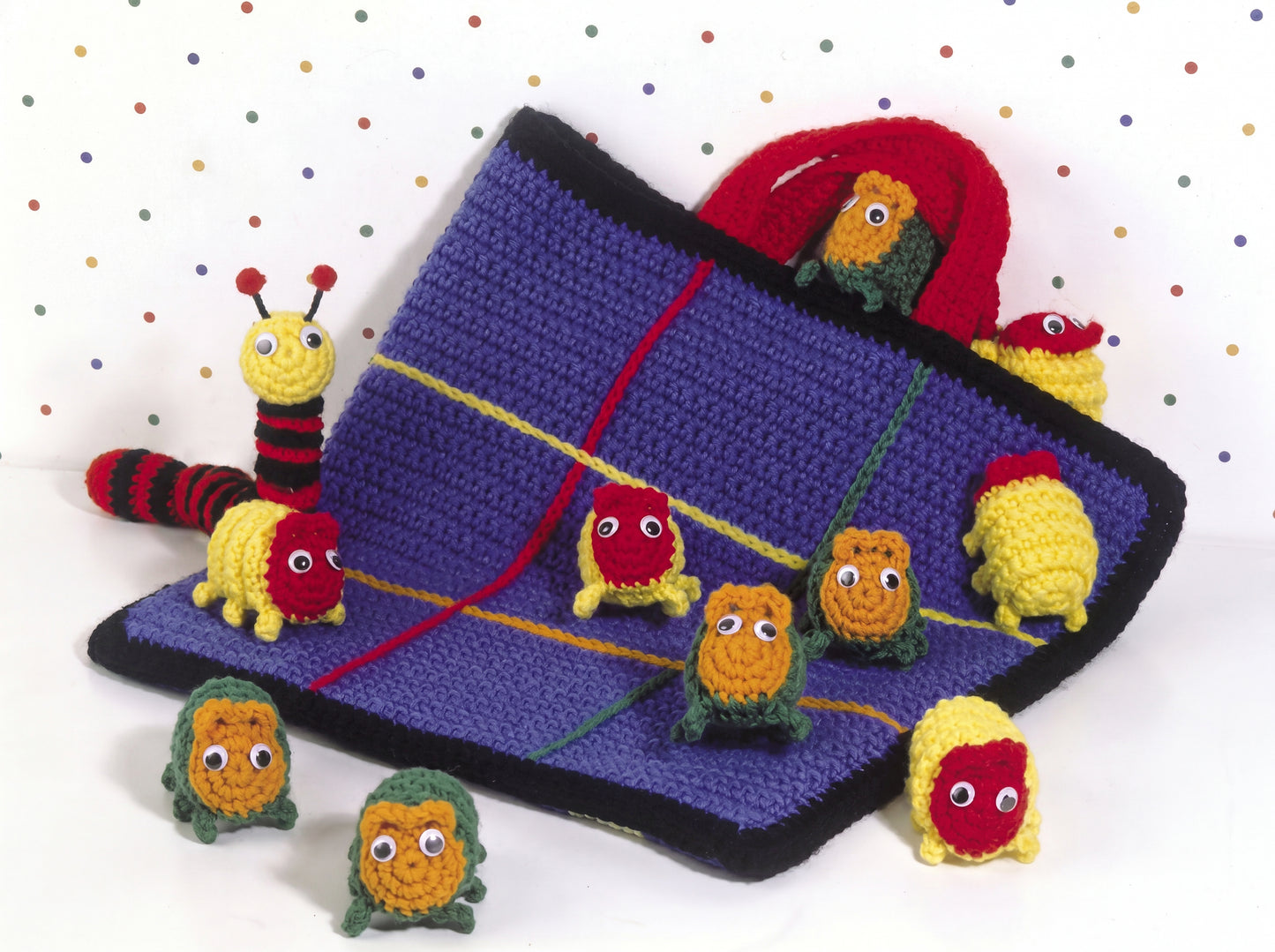 Two-in-One Games Trip Bag Crochet Pattern: Step-by-Step Toy PDF