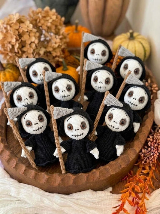 Crochet Grim Reaper Amigurumi Pattern: Step-by-Step PDF