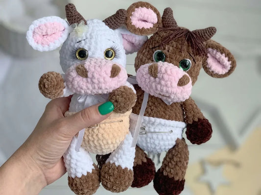 Cute Little Bull Crochet Pattern: Step-by-Step Amigurumi PDF