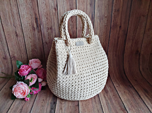 Dew Drop Handbag Crochet Pattern: Medium Size Step-by-Step PDF